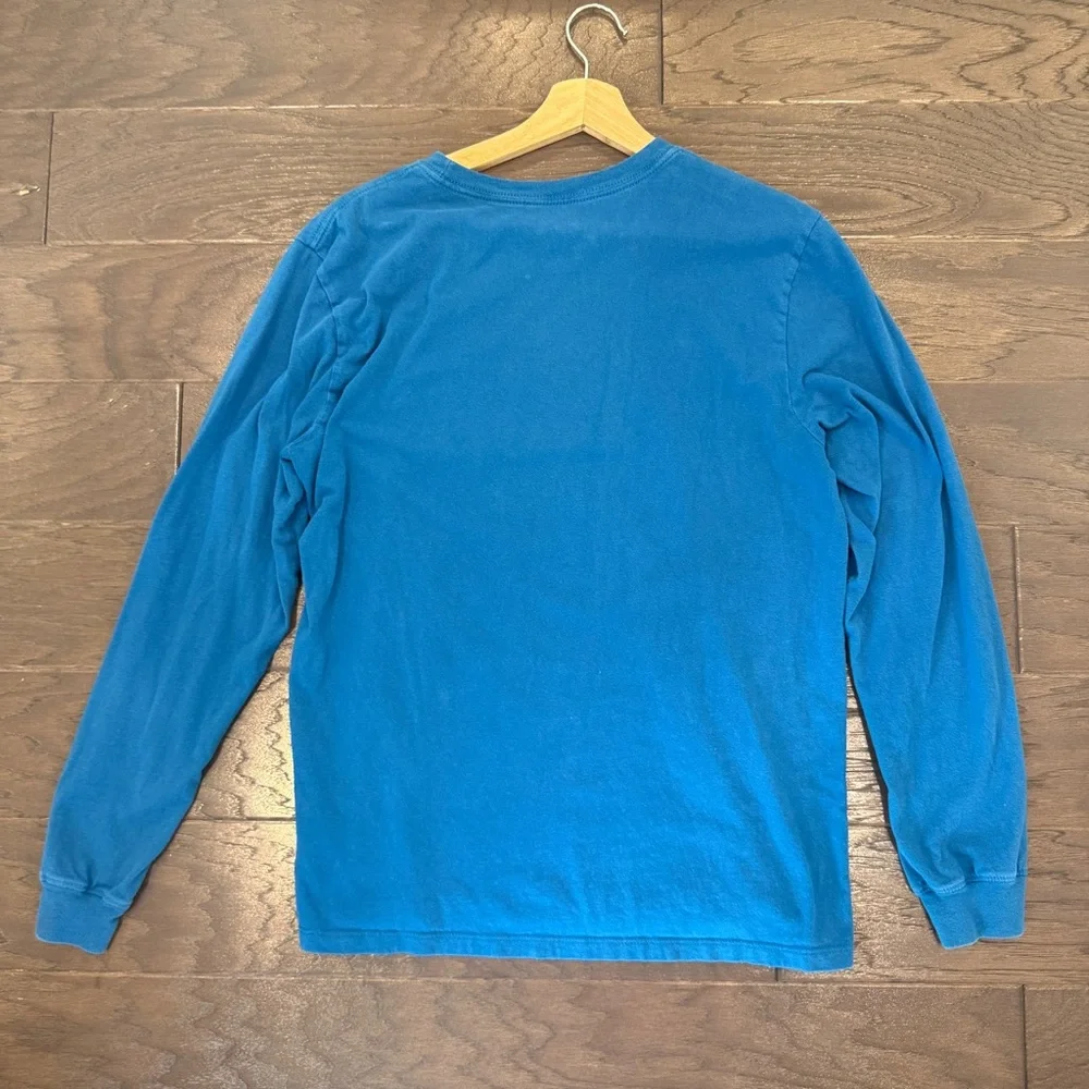 The North Face Men’s Blue Long Sleeve Logo Tee – Size M